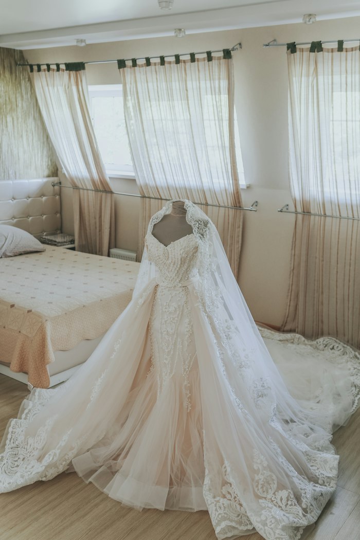 Minimalist wedding dress